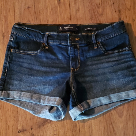 hollister midi shorts